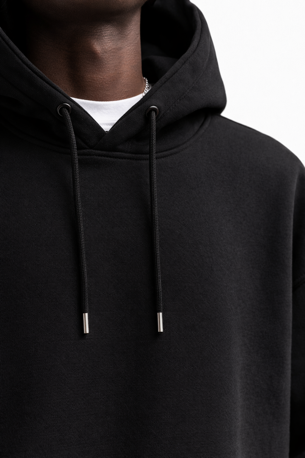 VELTRO Essential Hoodie